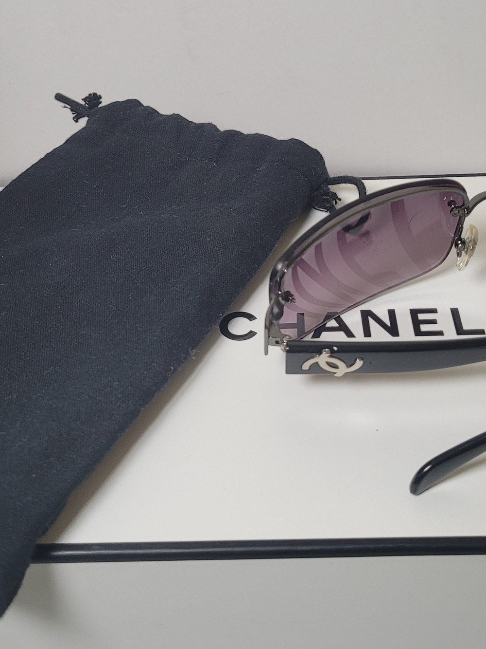 Vintage CHANEL 4118-B Rimless Shield Sunglasses Y2K Black c.560 - Scratched Lens